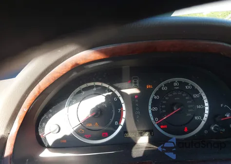 2010 Honda Accord 2.4 Lx from USA, damaged, VIN 1HGCP2F35AA172351